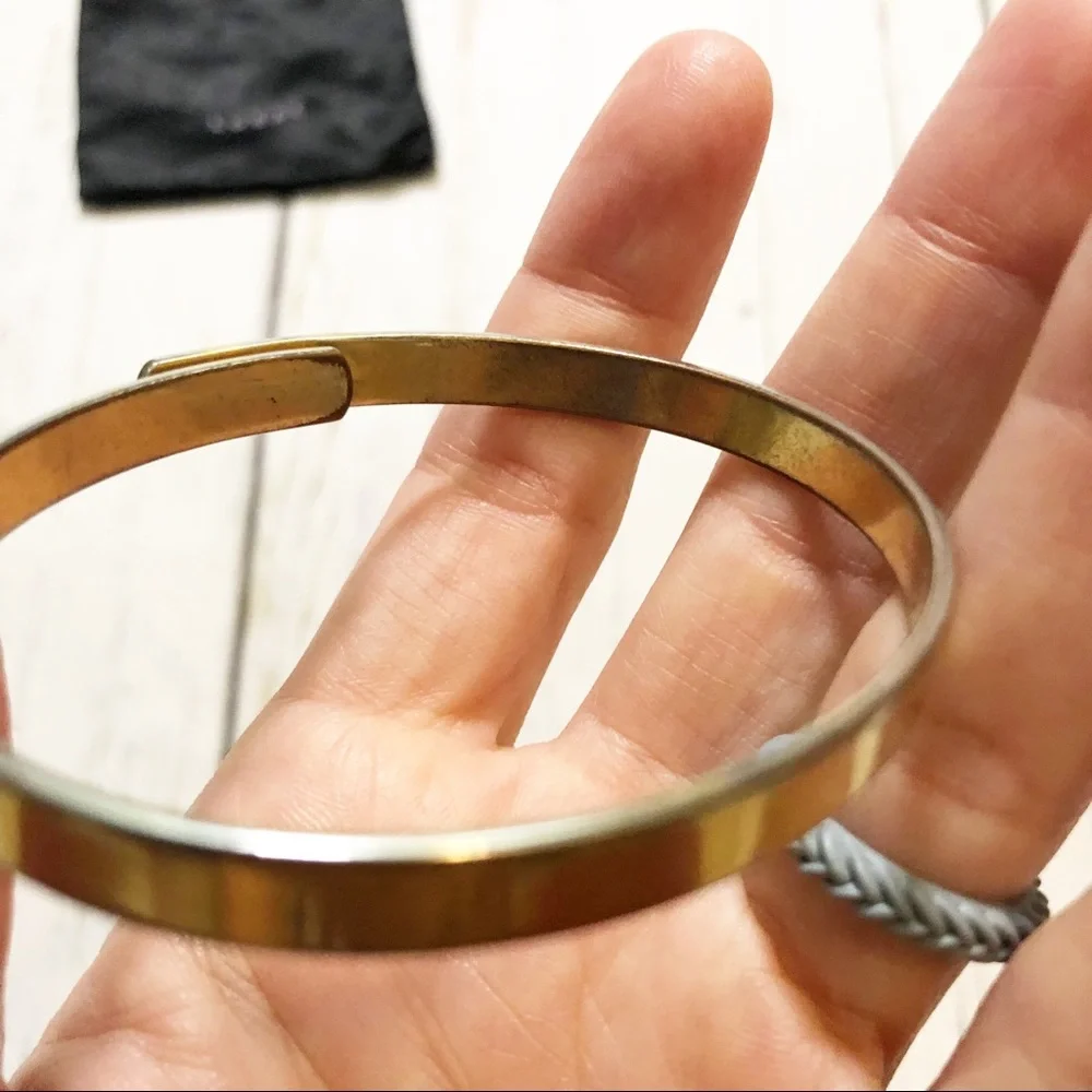 Madewell gold like fashion bracelet one size clasp closure - Picture 2 of 6